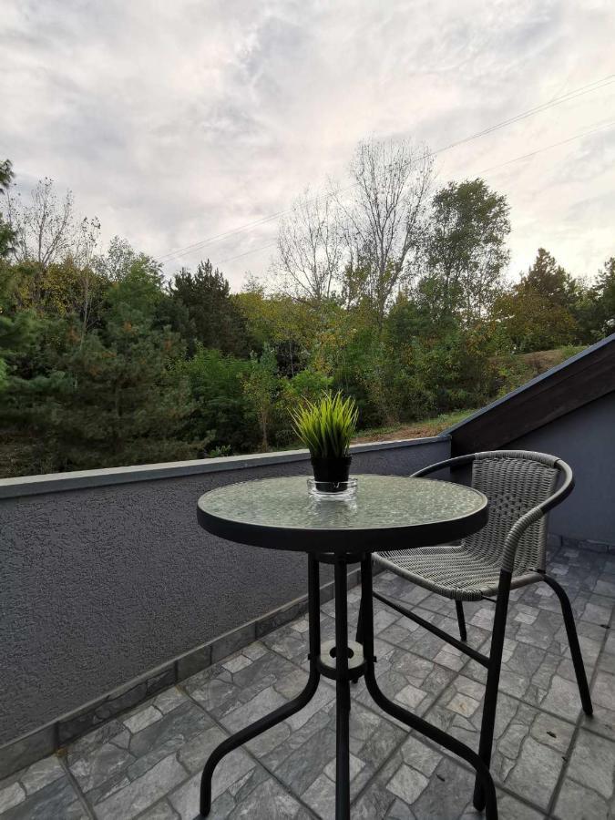 Kuca Za Odmor-Zelena Oaza Hotell Golubac Eksteriør bilde