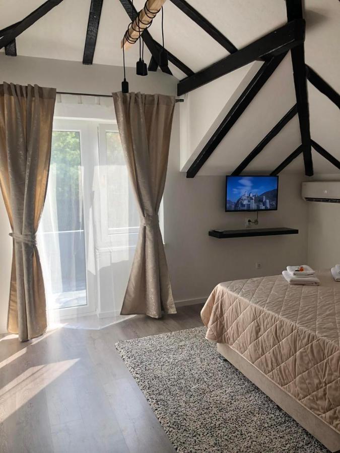 Kuca Za Odmor-Zelena Oaza Hotell Golubac Eksteriør bilde