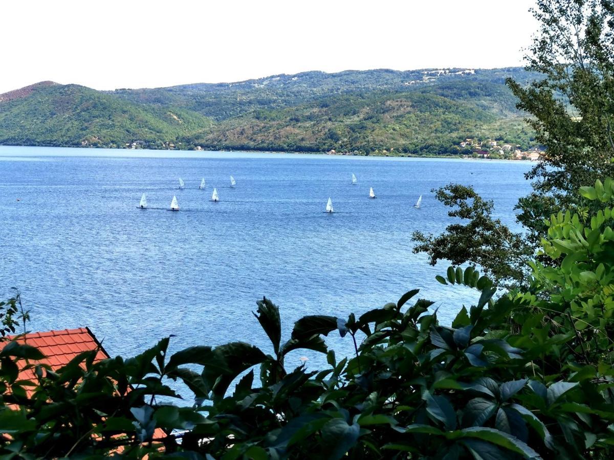 Kuca Za Odmor-Zelena Oaza Hotell Golubac Eksteriør bilde